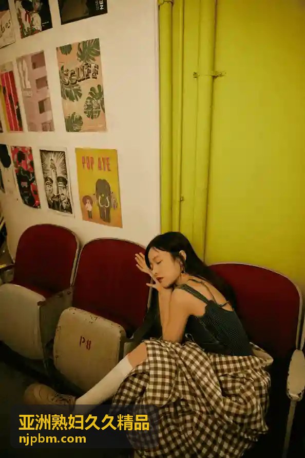 亚洲熟妇久久精品经典展示